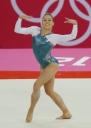 Доминик Пегг (Dominique Pegg) at 2012 Olympics in London (19xHQ) C003ab295245911