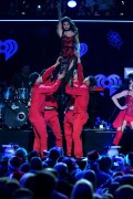Селена Гомес (Selena Gomez) Z100’s Jingle Ball 2013 at Madison Square Garden in New York City - 13.12.13 - 94xHQ 4f25ce296581415