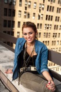 Майли Сайрус (Miley Cyrus) C. S. Portrait Session in New York City - June 18, 2010 - 28xHQ D2f3a8298882420
