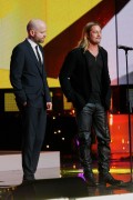 Брэд Питт (Brad Pitt) Attends at the opening of the 35th Annual Moscow International Film Festival in Moscow (June 20, 2013) - 51xHQ 17a010299067105