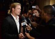 Брэд Питт (Brad Pitt) 12 Years A Slave Premiere during the 2013 TIFF at Princess of Wales Theatre in Toronto (September 6, 2013) - 93xHQ B2a902299066012