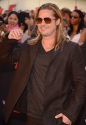 Брэд Питт (Brad Pitt) 'World War Z' New York Premiere, Duffy Square in Times Square (June 17, 2013) - 206xHQ 524321299072672