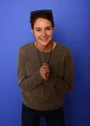 Шейлин Вудли (Shailene Woodley) Sundance Film Festival 'White Bird In A Blizzard' Portraits by Larry Busacca (Park City, January 20, 2014) (11xHQ) 7b9571303423191