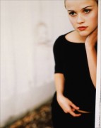 Риз Уизерспун (Reese Witherspoon) фотосессия для журнала Vogue 1997 (3xHQ) 01e2bf303466117