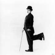 Чаплин / Chaplin (Роберт Дауни мл., 1992)  5ea4bd305512153