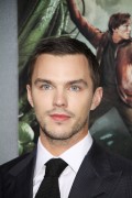 Николас Холт (Nicholas Hoult) Jack The Giant Slayer premiere held at TCL Chinese Theatre in Hollywood, 02.26.13 - 9xHQ 1c8ee2305538975