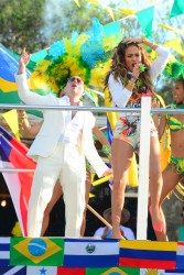 Дженнифер Лопез (Jennifer Lopez) Filming a FIFA World Cup Music Video in Ft. Lauderdale - 2/11/14 - 122 HQ Eab21b307474137