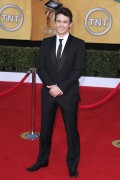 Джеймс Франко (James Franco) 17th Annual Screen Actors Guild Awards,2011.01.30 (46xHQ) F007e3307599641
