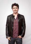 Джеймс Франко (James Franco) Rise of the Planet of the Apes - Interview, Hollywood, 07.31.11 (23xHQ) 831fa3307779470