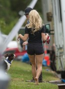 Памела Андерсон (Pamela Anderson) - shooting a commercial in Auckland February 13 2014 - 16 HQ 0b51cb307872793