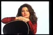  Шанайя Твейн (Shania Twain) фото John Chaisson 1996 - 11хHQ Dc92d1307982746