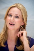 Лора Линни (Laura Linney) 'Hyde Park on Hudson' Press Conference Portraits by Vera Anderson - September 9, 2012 (6xHQ) E1abdb308123208