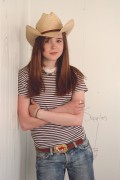 Эллен Пейдж (Ellen Page) Michael Tompkins Portraits 2005 (20xHQ) Bea271308167687