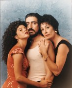 Семья Перес / The Perez Family (1995)  7244e5309884529