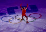 Юлия Липницкая - Figure Skating Exhibition Gala, Sochi, Russia, 02.22.2014 (21xHQ) 828d70309921662