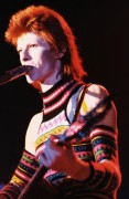David Bowie - 18 HQ 259d34310128244