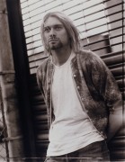 NIRVANA (Kurt Cobain) 32617a310128191