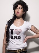 Эми Уайнхаус (Amy Winehouse) фотограф Jillian Edelstein - 12xHQ 666cec312678112