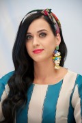 Кэти Перри (Katy Perry) Portraits at 'The Smurfs 2' Press Conference in Cancun,22.04.13 (8xHQ) 07db48313126394