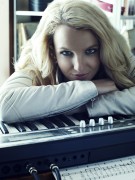 Бритни Спирс (Britney Spears) Alexi Lubomirski Photoshoot for Elle 2012 - 8xHQ 630836316180462