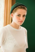 Кристен Стюарт (Kristen Stewart)  Blake Gardner Photoshoot for Backstage November 2012 - 4xHQ C210e6317535902