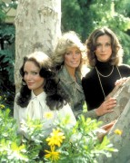 'Charlie's Angels' photoshoot pics and promotional stills (1976)