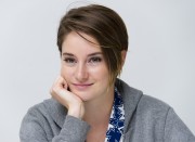 Шейлин Вудли (Shailene Woodley) The Fault In Our Stars press conference portraits by Magnus Sundholm (Beverly Hills, April 14, 2014) (20xHQ) A8f293321689052
