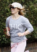 Джери Холливелл (Geri Halliwell) Out jogging in Hampstead, London - 30.03.14 - 18xHQ 3d56c0321694505