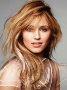 Диана Агрон (Dianna Agron) Mark Abrahams Photoshoot 2011 for Marie Claire (2xHQ) 817d05325669364
