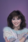 Victoria Principal Ef7b22328334564