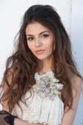 Виктория Джастис (Victoria Justice) Topanga Ranch Motel Fashion Shoot at Topanga Beach in California - January 23, 2011 (442xHQ) 3f9ea6336573304