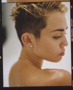 Майли Сайрус (Miley Cyrus) Tyrone Lebon Photoshoot - 94 MQ 5249ff336749724