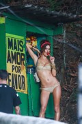 Алессандра Амбросио (Alessandra Ambrosio) photoshoot in Rio 17.07.14 - 113 HQ/MQ 1d912c340834108