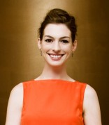 Энн Хэтэуэй (Anne Hathaway) 'One Day' press conference portraits by Armando Gallo, New York City, August 10, 2011 - 35xUHQ 142988342570640