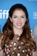 Anna Kendrick - Страница 2 421d07355291995