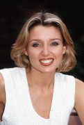 Данни Миноуг (Dannii Minogue) Big Breakfast Photoshoot, 1995 - 4xHQ 8c598c355512979