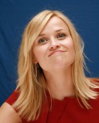 Риз Уизерспун (Reese Witherspoon) 'Water For Elephants' Press Conference (Santa Monica, 02.04.2011) E08e78355598770