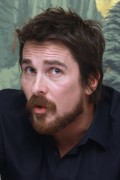 Кристиан Бэйл (Christian Bale) 'American Hustle' press conference (New York, 06.12.2013) 481a88356887978