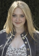 Dakota Fanning - Страница 3 21bf37357067001