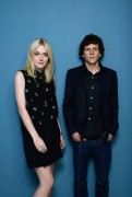 Дакота Фаннинг, Джесси Айзенберг (Jesse Eisenberg, Dakota Fanning) "Night Moves" Portraits by Larry Busacca, Toronto International Film Festival, Toronto, Canada 09/09/2013 - 7xHQ B77cb2357061674