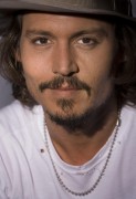 Джонни Депп (Johnny Depp) Photocall for Dead Man's Chest in LA June 22, 2006 (18xHQ) 15531b359772695