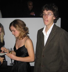 http://thumbnails109.imagebam.com/36160/bc6374361595494.jpg