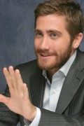 Джейк Джилленхол (Jake Gyllenhaal) Rendition Press Conference 2007 - 54xHQ 527d2b363035107