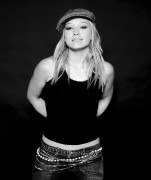 Хилари Дафф (Hilary Duff) Renaud Corlouer Photoshoot 2004 - 43xHQ Eb4fa3367213056