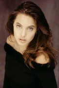 Анджелина Джоли (Angelina Jolie) Michel Clement Photoshoot, 1991 (29xHQ) 7cc519367506841