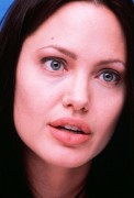 Анджелина Джоли (Angelina Jolie) Lara Croft Tomb Raider press conference (2001) A88c0d367511670