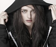 Кэти МакГрат (Katie McGrath) Magnus Hastings photoshoot 2011 - 3xHQ 21ce36376888418