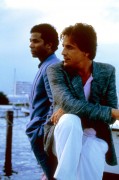 Полиция Майами: Отдел нравов / Miami Vice (сериал 1984 – 1990) 8f3b5f377693920