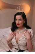  Дита фон Тиз (Dita von Teese) Rahav Segev Photoshoot (19xHQ) D44973377709401