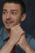 Джастин Тимберлэйк (Justin Timberlake) Shrek The Third press conference - 21xHQ Ab62c6379064364